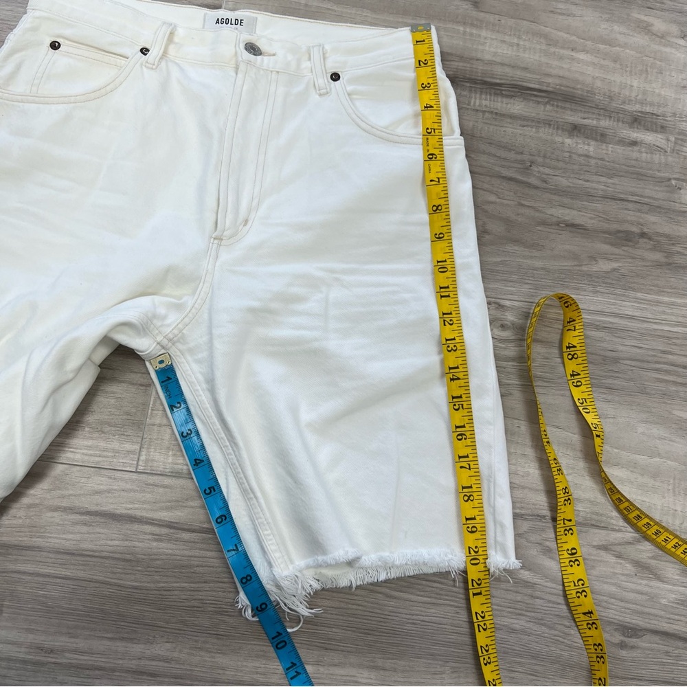 Agolde Pinch Waist Ultra High Rise Short in Cumulus (White) Size 29 - Picture 8 of 15